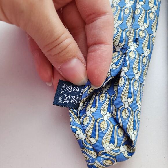 BURBERRY London 100% Silk  Neck Tie  Blue Gold Ladybug Print Burberrys EUC - Picture 6 of 11
